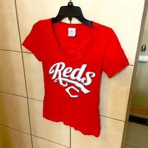 Cincinnati reds tshirt